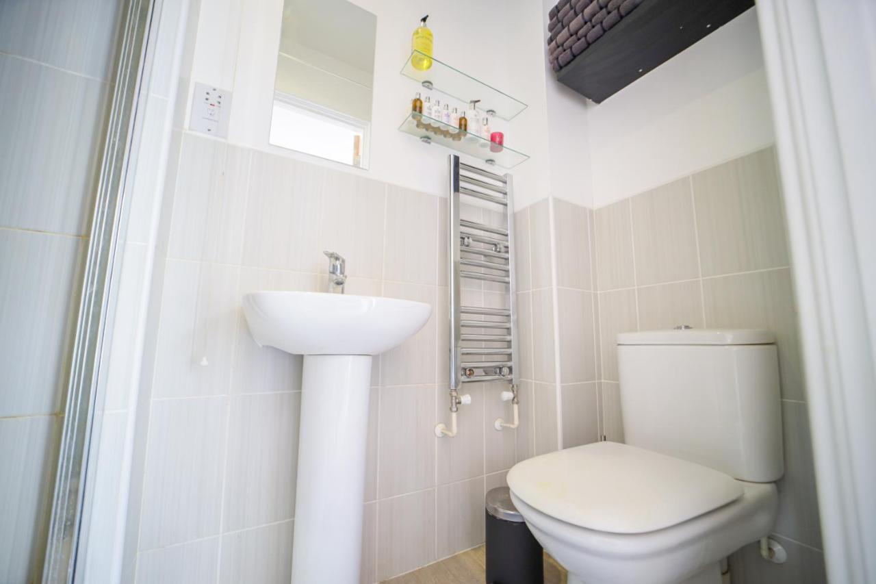 3 Bedroom House In Birmingham City Centre - Sleeps 6 Eksteriør bilde