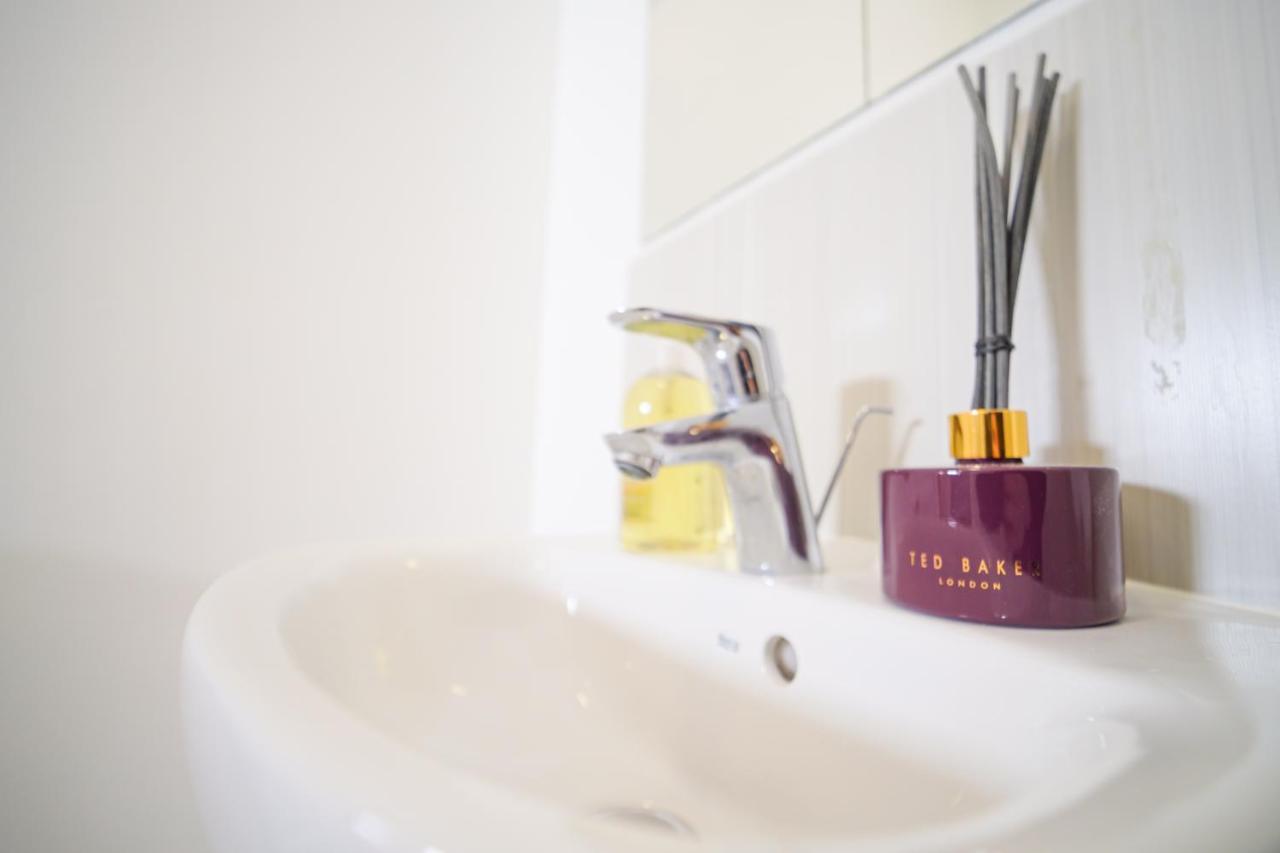3 Bedroom House In Birmingham City Centre - Sleeps 6 Eksteriør bilde